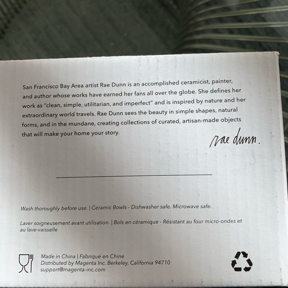 Bundle 3/$25 Rae Dunn Savor & Enjoy square snack bowls. White w/ green interior. - Picture 3 of 3